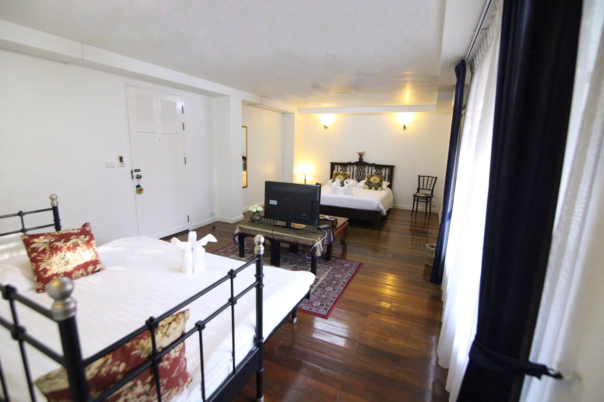 Hotel Ssip Boutique Dhevej Bangkok (Adults Only) Esterno foto
