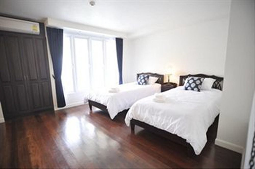 Hotel Ssip Boutique Dhevej Bangkok (Adults Only) Esterno foto