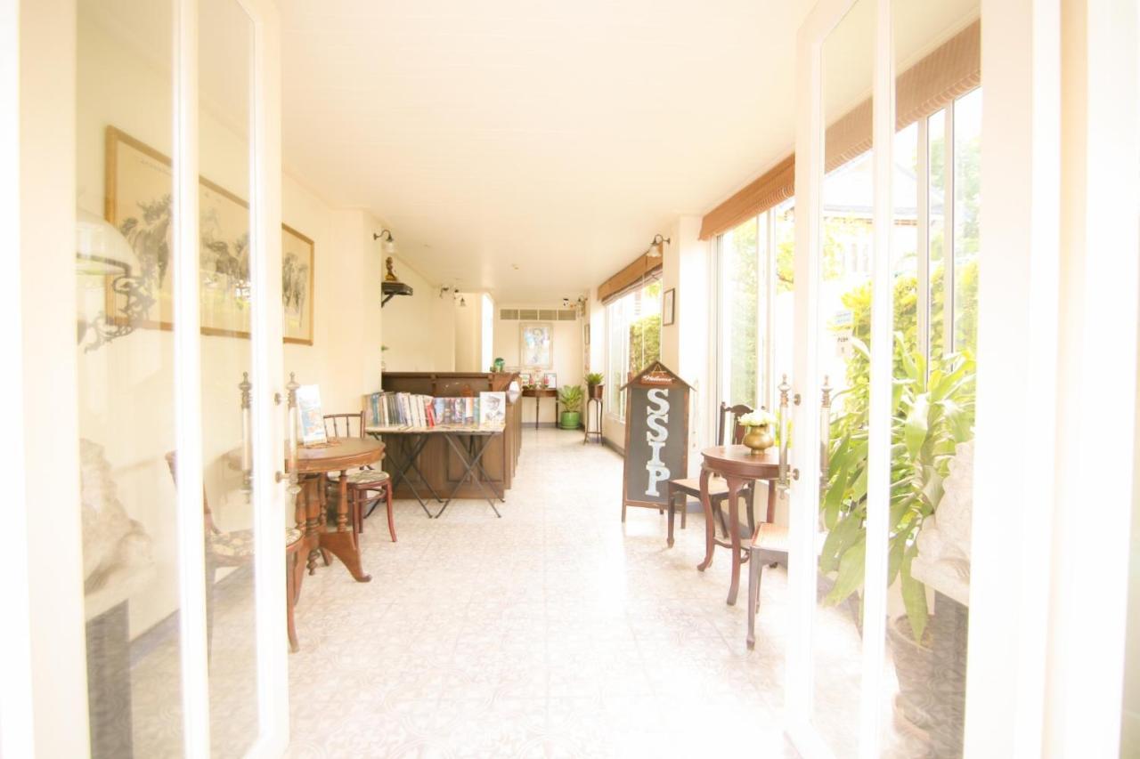 Hotel Ssip Boutique Dhevej Bangkok (Adults Only) Esterno foto